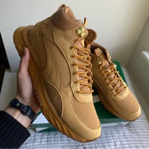 Puma Wild Rider Mid Sneakers