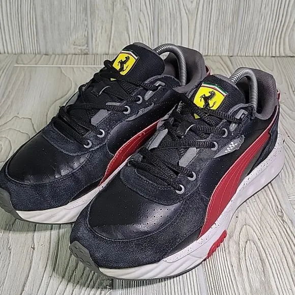 Puma Wild Rider Scuderia Ferrari Black Rosso Corsa Sneakers Mens Size 8