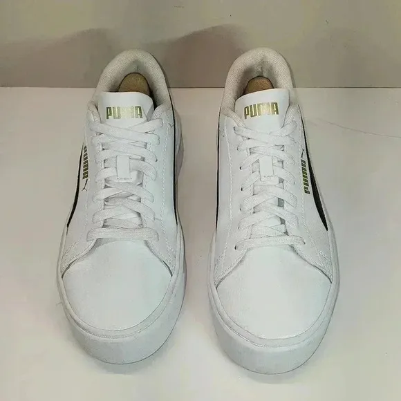 PUMA WOMEN'S SMASH PLATFORM V 3 SNEAKERS SIZE 8.5