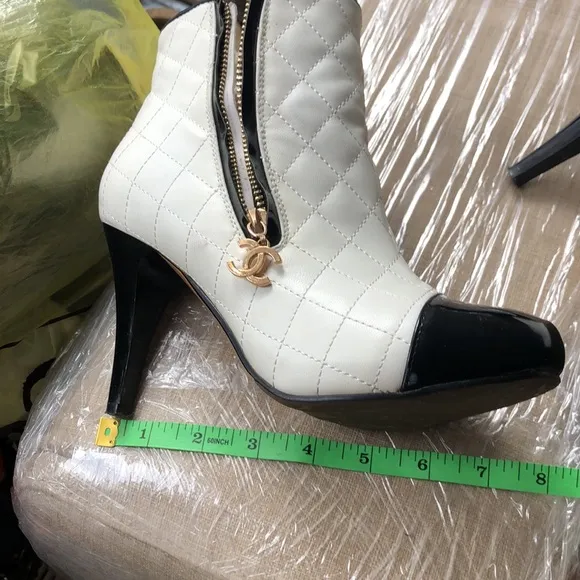 Quilted boots CC flash