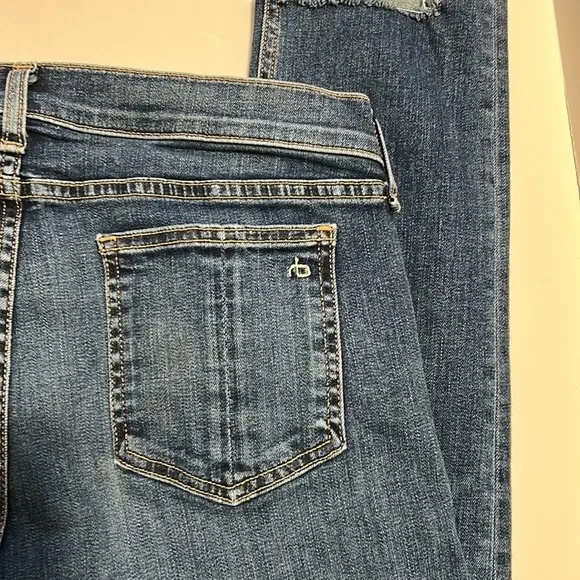 Rag &amp; Bone Capri Denim Jeans in Hampton Ripped Hem Mid Rise Sz 30