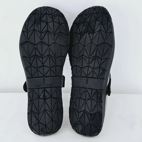 Revitalign Driftwood Pewter Snake Leather Mary Jane Flat Size 9.5