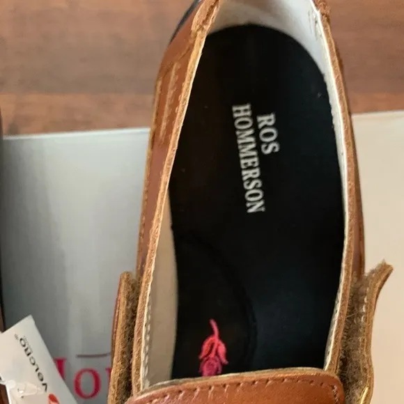 ROS HOMMERSON Tan LEATHER Mary Jane Closed Toe Slip-On Loafers 6 M NEW