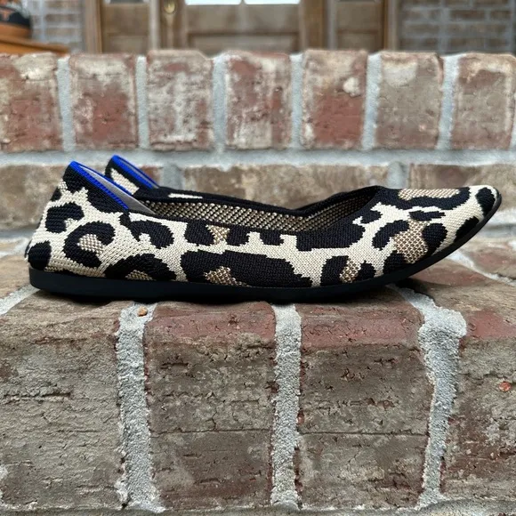 Rothy’s The Point II Washable Flats in Desert Cat Animal Print, Size 7