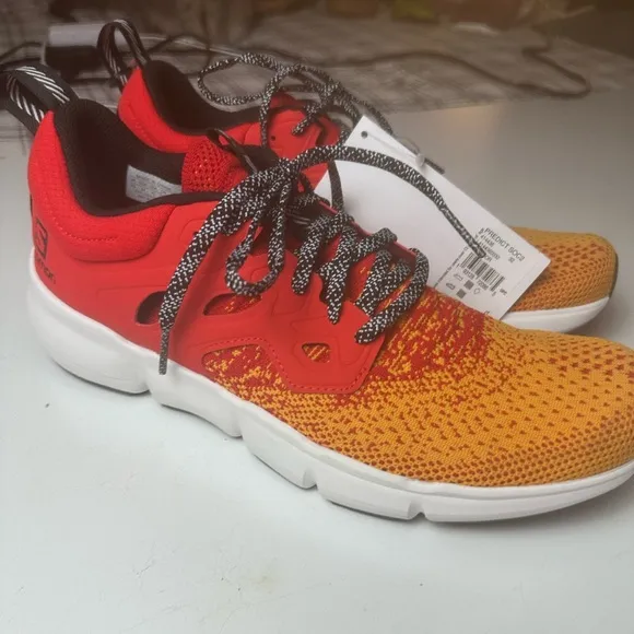 Salomon Men’s Predict Soc 2 Sneakers,Autumn Gogi Berry (Coralish/Yellow) 9.5 NWT