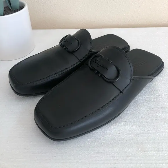 Salvatore Ferragamo Gancini Black Leather Squared Toe Mules Mens 8M