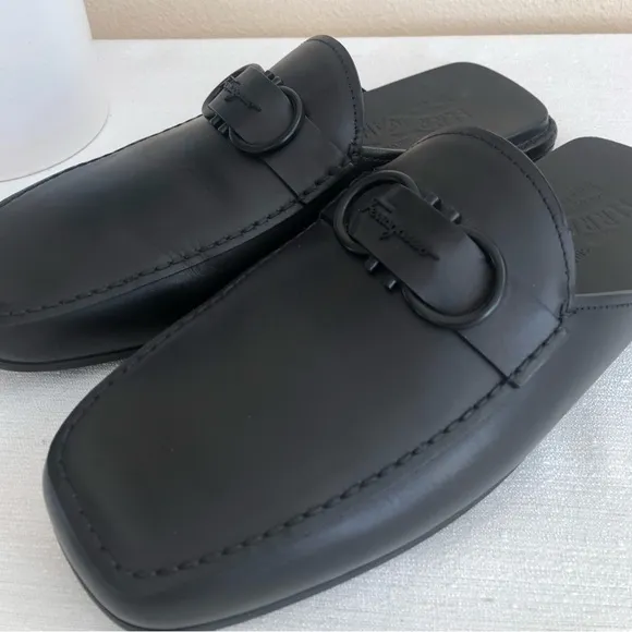 Salvatore Ferragamo Gancini Black Leather Squared Toe Mules Mens 8M
