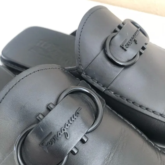 Salvatore Ferragamo Gancini Black Leather Squared Toe Mules Mens 8M