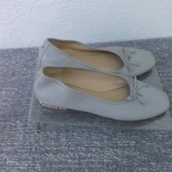 Sam Edelman Shoes Women's 9 Gray High Quality Flats Preppy Classic Chic Ballet