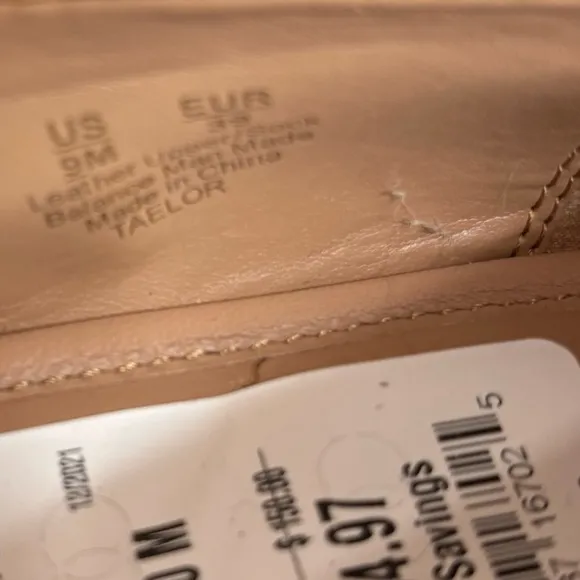 Sam Edelman Taelor Lug Sole Chain Detail leather Loafers Camel size 9 brown tan