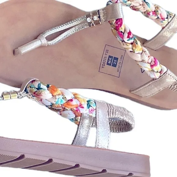 Sandal flats