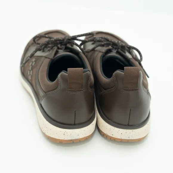SAS. Boulder Lace Up Sneaker. 9.5 Narrow Width.