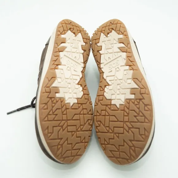 SAS. Boulder Lace Up Sneaker. 9.5 Narrow Width.