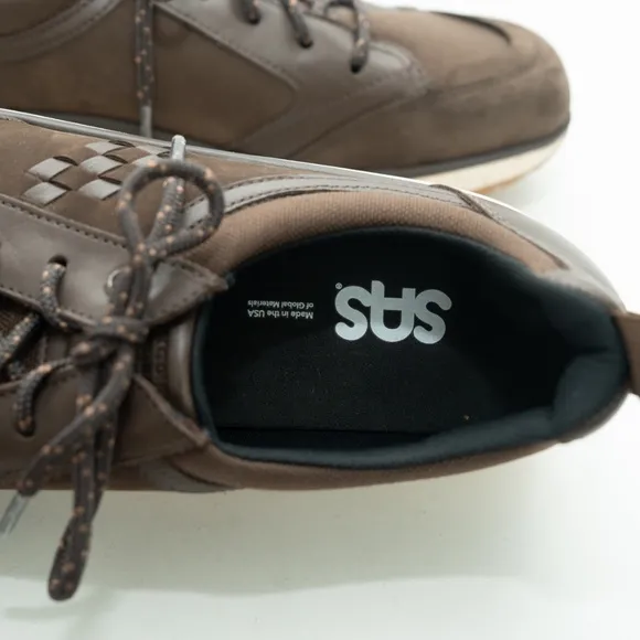SAS. Boulder Lace Up Sneaker. 9.5 Narrow Width.