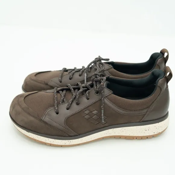 SAS. Boulder Lace Up Sneaker. 9.5 Narrow Width.