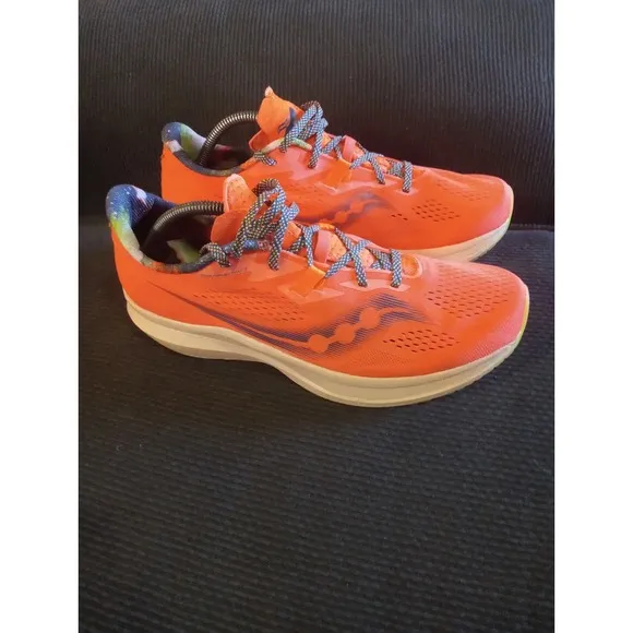 Saucony Endorphin Pro 2 Running S20687-45 Shoes Sneakers Mens Size 11 Great Cond