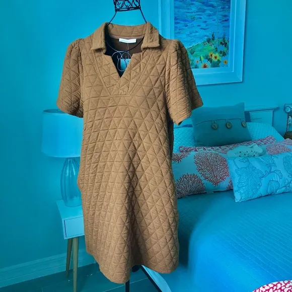 See and Be Seen Quilted Puff Sleeve Dress Sz S