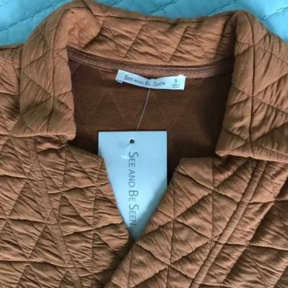 See and Be Seen Quilted Puff Sleeve Dress Sz S