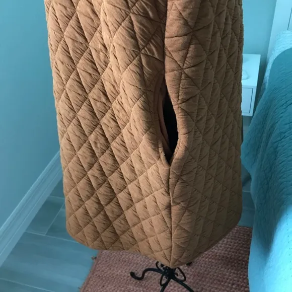 See and Be Seen Quilted Puff Sleeve Dress Sz S