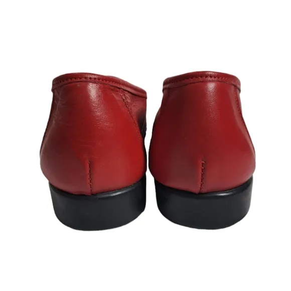 Simply Comfort Women's Loafers/Flats Red Leather 8‎