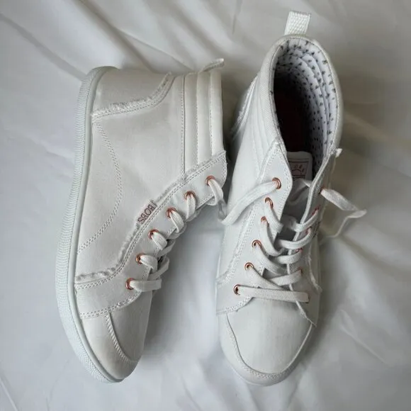 SKECHERS BOBS Women US10 Pristine Blissh High Top Memory Foam Sneaker NWOB White