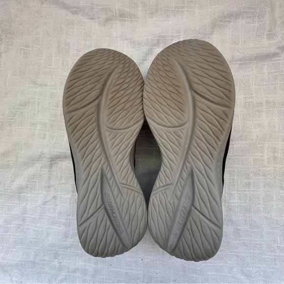 Skechers Slip On Sneakers Air-Cooled Memory Foam Shoes Gray SZ 9.5