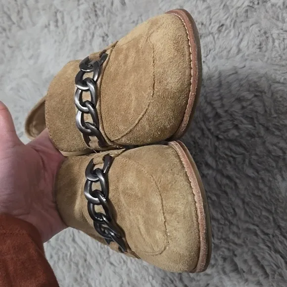 Sofft suede leather tan loafers