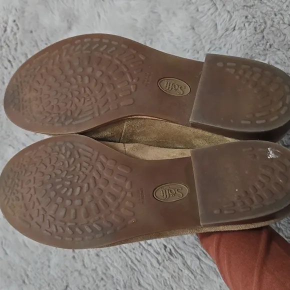 Sofft suede leather tan loafers