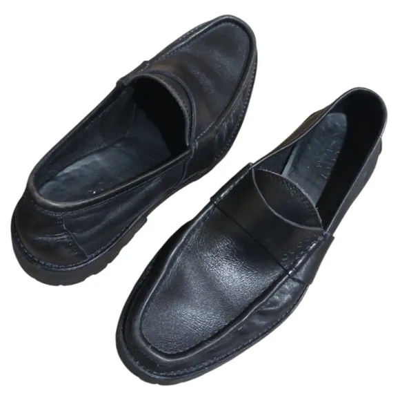 SOLD GUCCI Lug Sole Logo Embossed Loafers