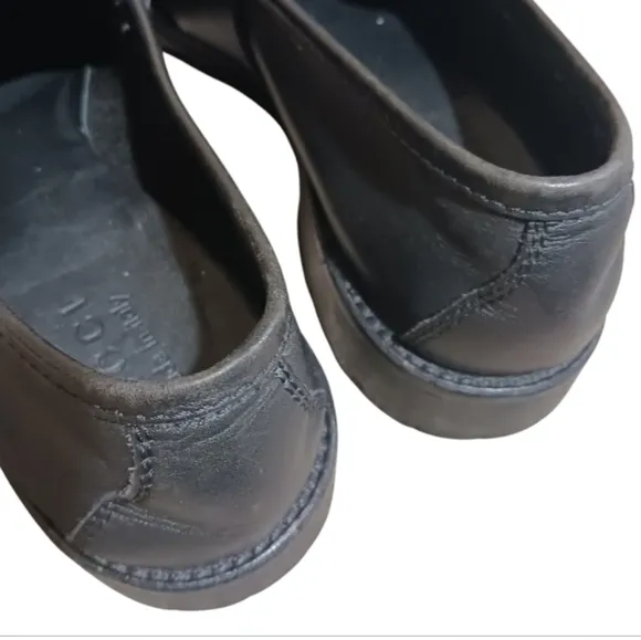 SOLD GUCCI Lug Sole Logo Embossed Loafers