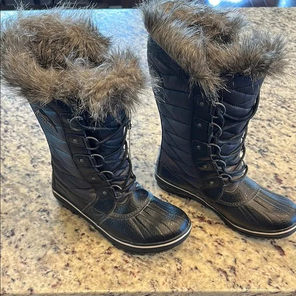 Sorel Black Winter &amp; Rain Boots with Fur Trim