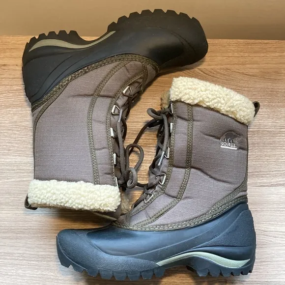 Sorel Cumberland thinsulate insulation winter boots 7,5