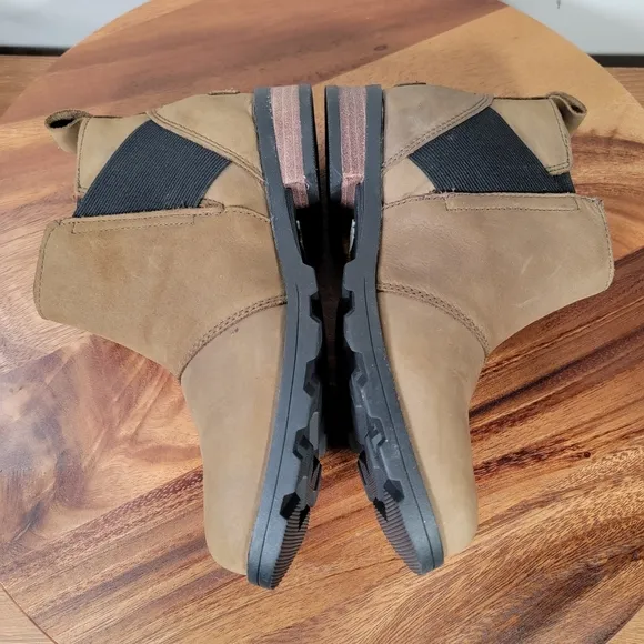 Sorel Emelie Chelsea Ankle Boots Waterproof Brown Leather Size 6