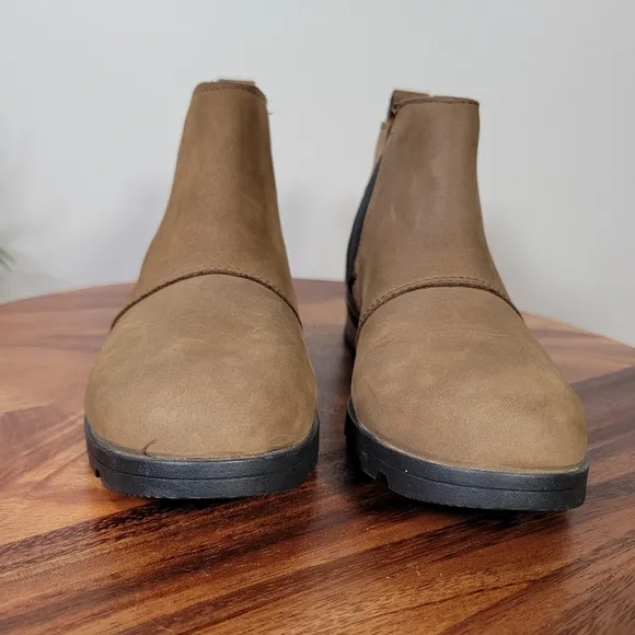 Sorel Emelie Chelsea Ankle Boots Waterproof Brown Leather Size 6