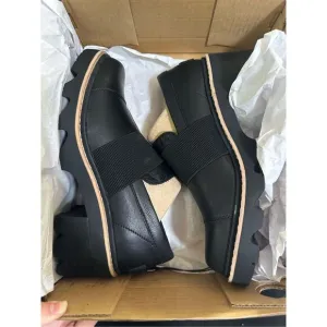 Sorel Joan Now Black Waterproof Lug Sole Loafers 9.5