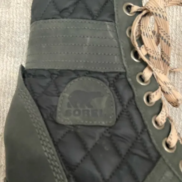 Sorel Lexie Quilted Boots, Size 7.5