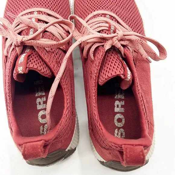 Sorel Out N About Plus Dusty Crimson Lace Up Sneakers Size 9