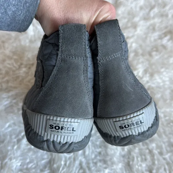 SOREL Out N About Plus Womens Quarry Waterproof Ankle Boots Sz 9 Gray Pink