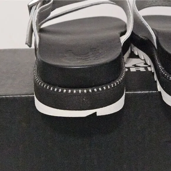 Sorel Roaming Slides in sea salt color. NIB-Size 7.5