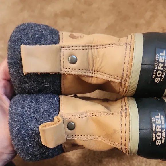 Sorel Slimpack II Lace Tan and Black Winter Boots