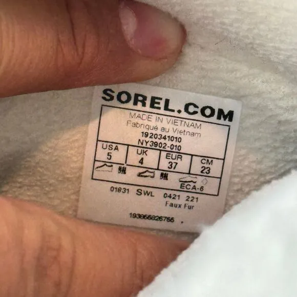 Sorel Whitney Il Short Lace-Up Waterproof Cold Weather Boots size 5