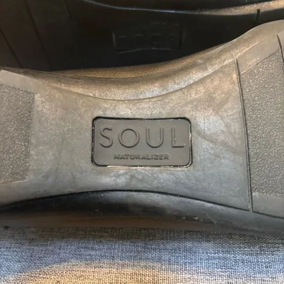 SOUL Naturalizer Women’s Gift Ballet Flats, Size 11M