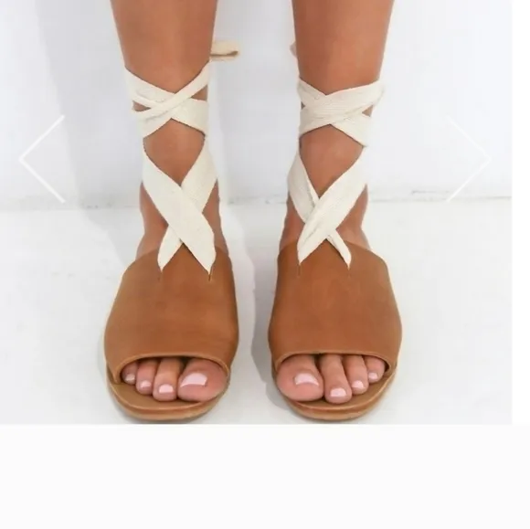 Spell and the Gypsy/St. Agni Otego slide leather sandles