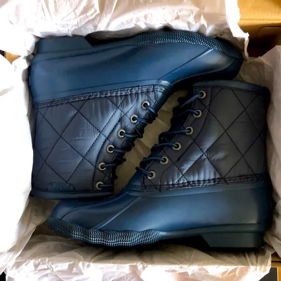 Sperry Duck Boots for Men- Classic Saltwater | 8 M
