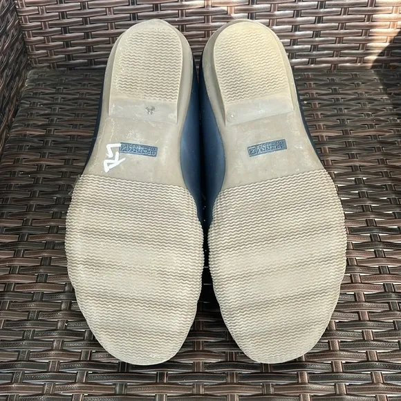 Sperry Saltwater Nylon Quilted Duck Boots - Size 9