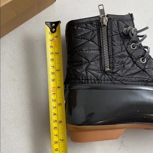 Sperry Saltwater Nylon Quilted Gray Duck Boots 9.5