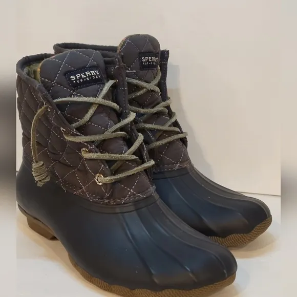 Sperry Top Sider Saltwater Duck Boots Women’s Size 6M  STS93027 Gray Quilted