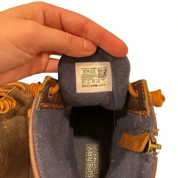 Sperry Topsider Saltwater Navy and Dark Duck Boots