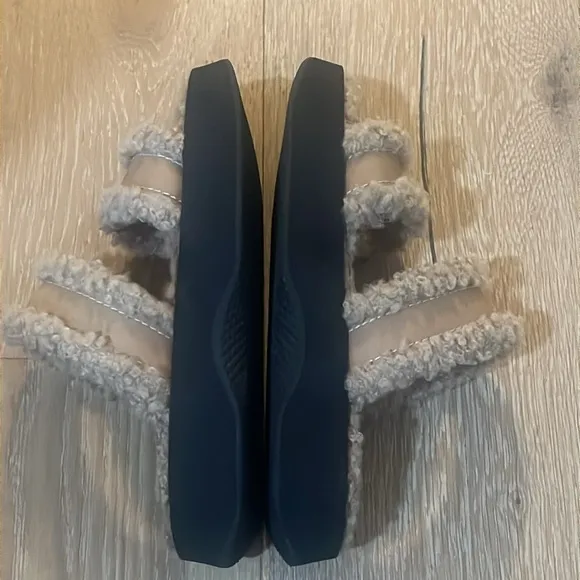 Staud Siesta shearling slide in doe