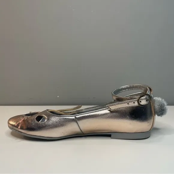 Stella McCartney Kids Bunny Rabbit Ballet Flats With Ankle Strap (EU 34/US 2.5)